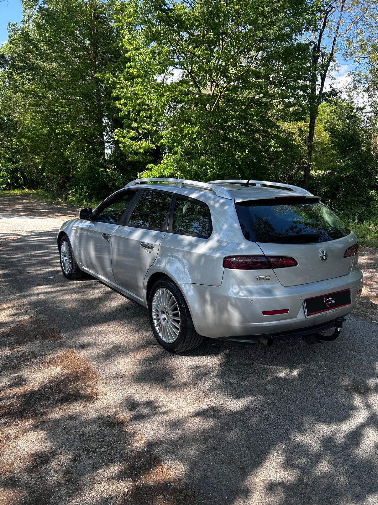 Alfa Romeo 159 1.9 JTDm 16V Sportwagon Distinctive