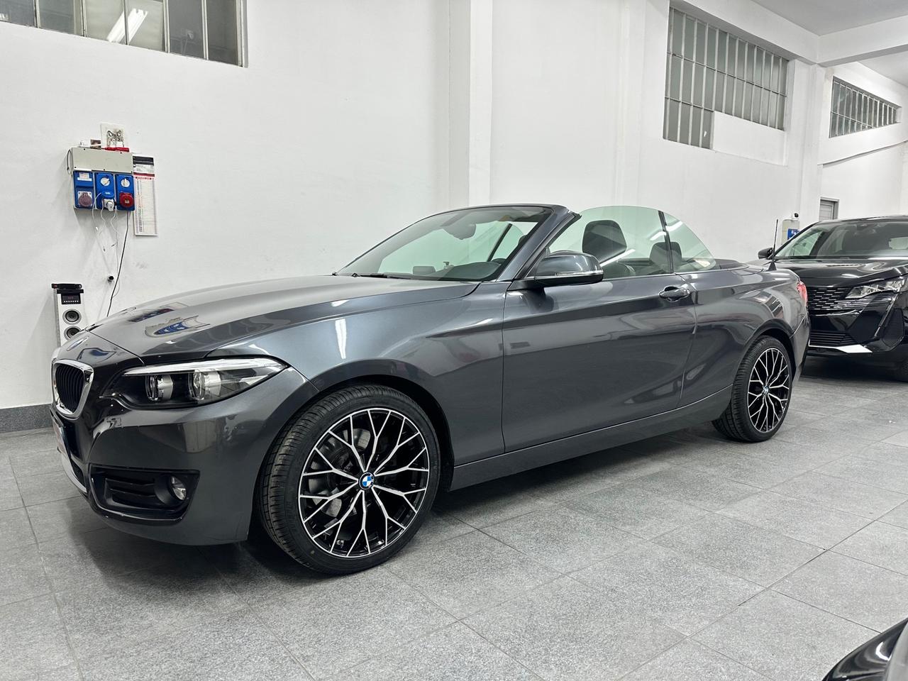 Bmw 220 220i Cabrio Sport aut.