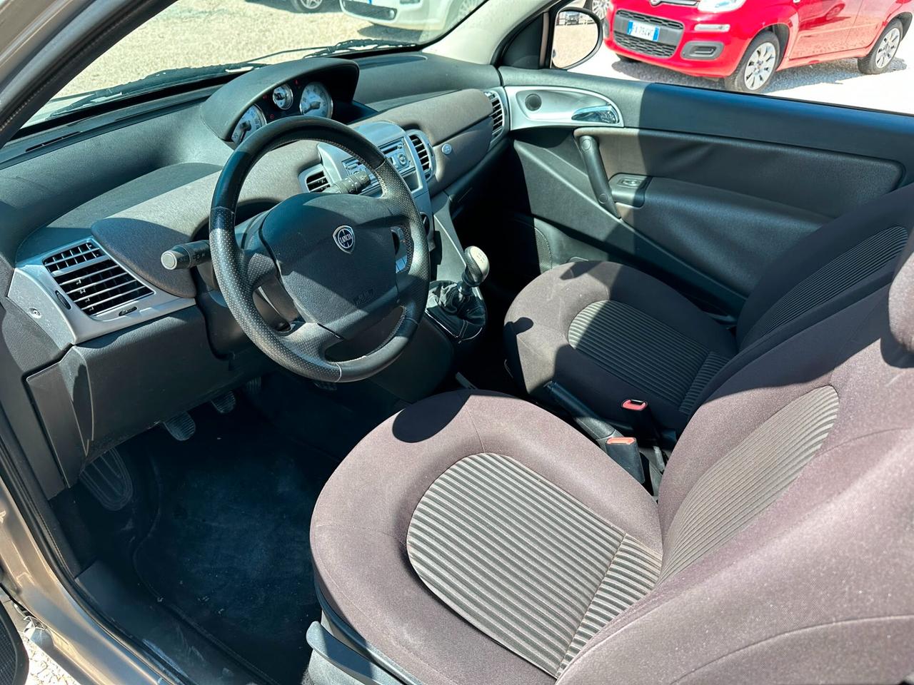 Lancia Ypsilon 1.2 69CV Diva