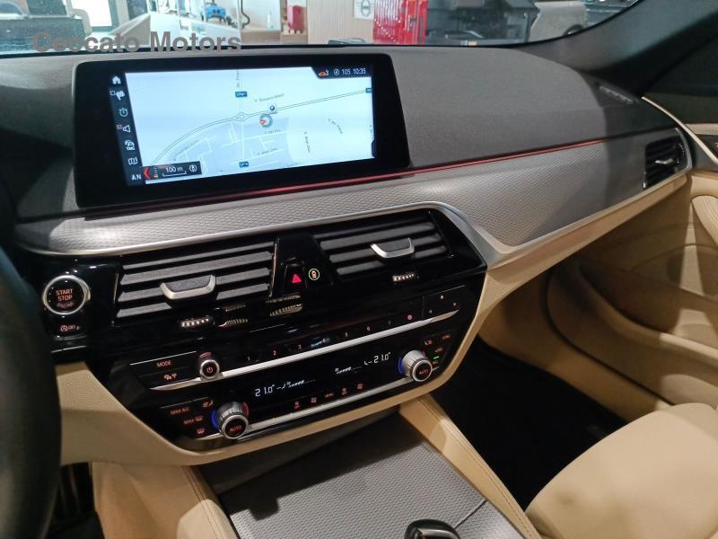 BMW Serie 5 Touring 520 d Msport Steptronic