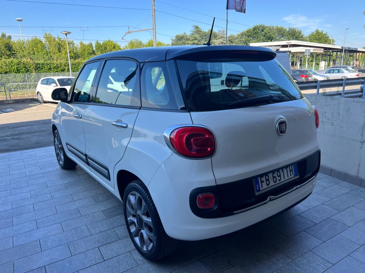 Fiat 500L Living 0.9 TwinAir Turbo Natural Power Lounge