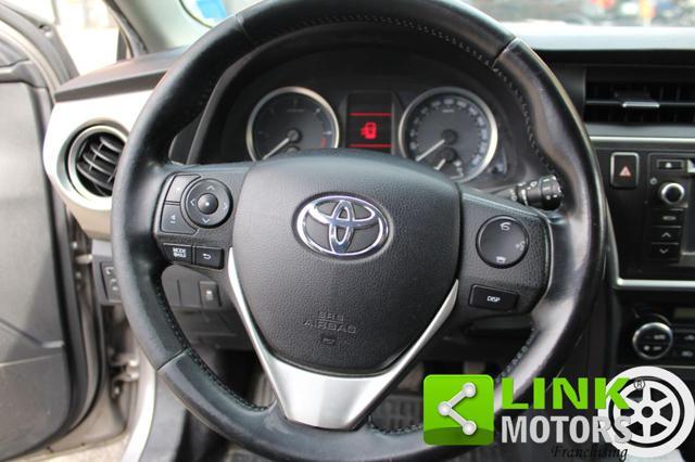 TOYOTA Auris 1.4 D-4D Active