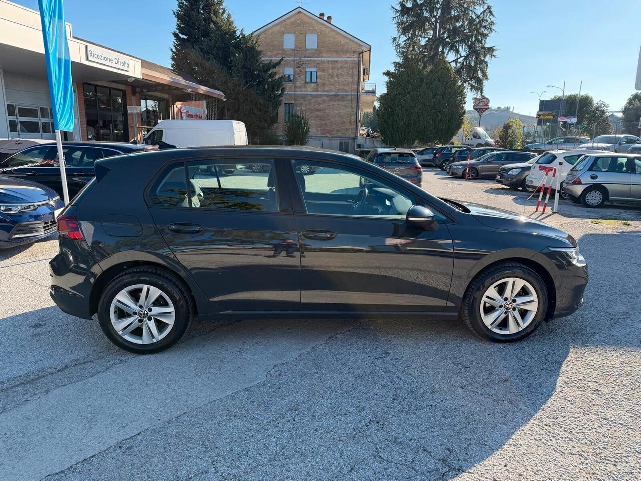 Volkswagen Golf 2.0 TDI 115 CV SCR Life