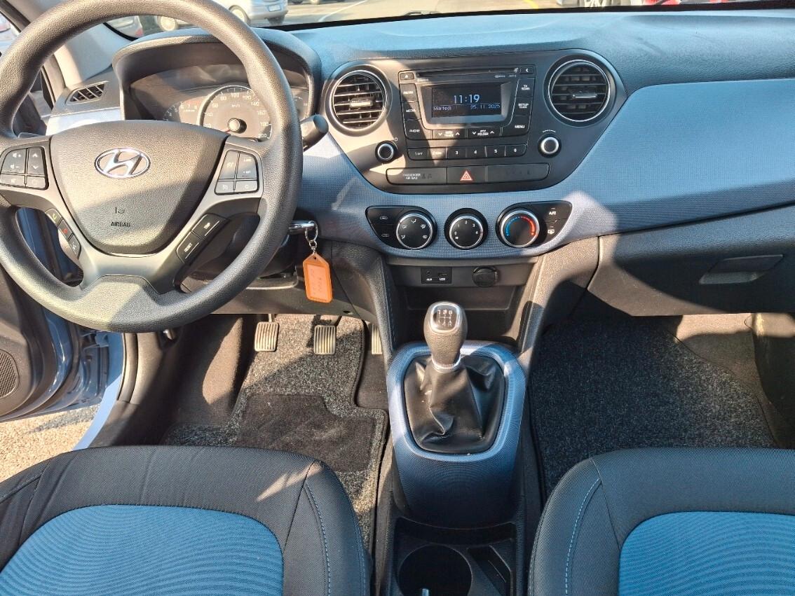 Hyundai i10 1.0 MPI Sound Edition