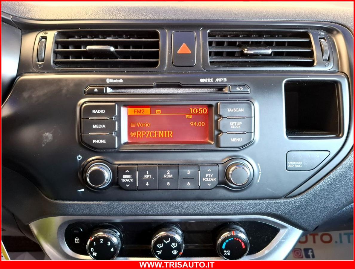 KIA Rio 1.1 Crdi Cool 5p NEOPATENTATI