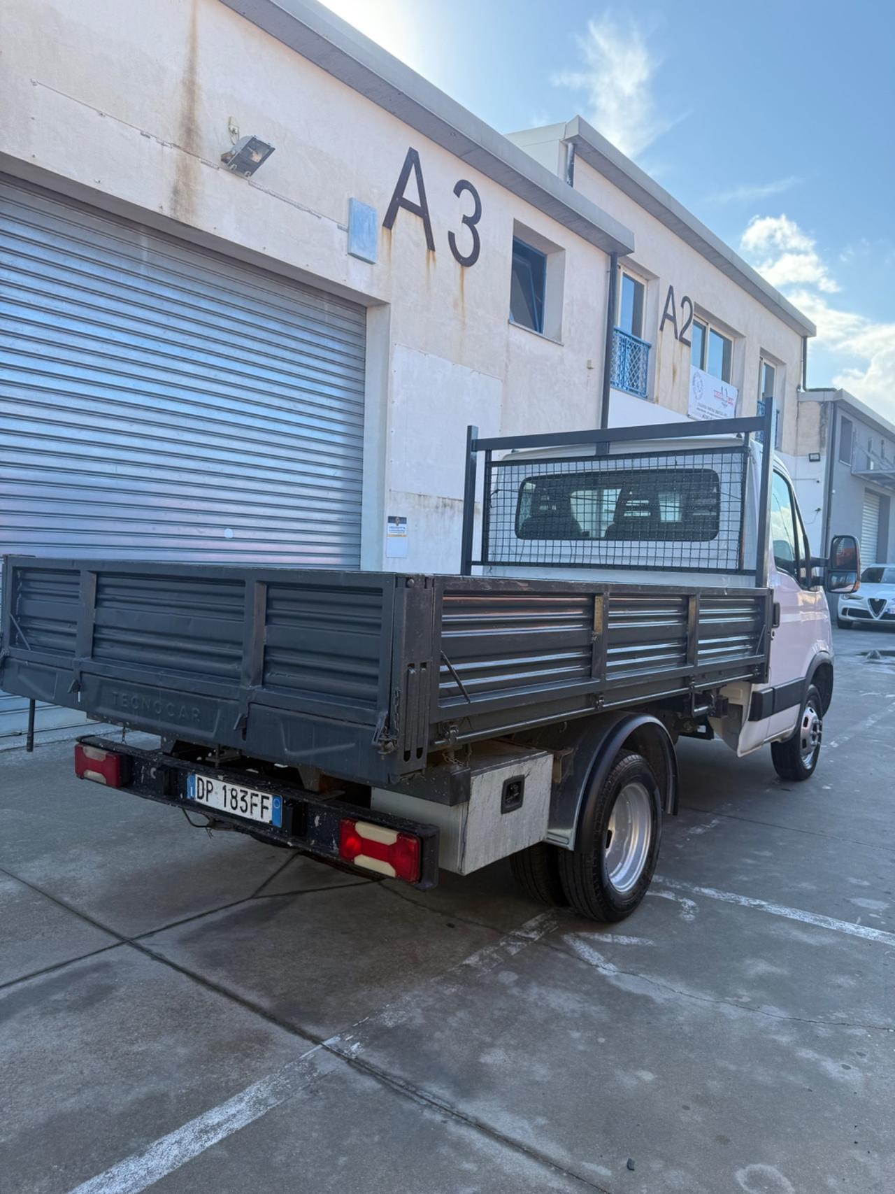Iveco Daily 35c15 RIBALTABILE TRILATERALE