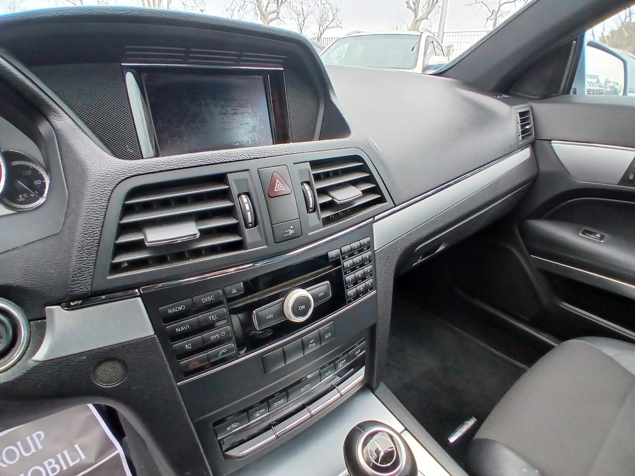 Mercedes-benz E 220 CDI Coupé BlueEFFICIENCY