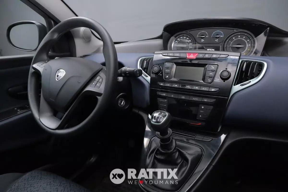 Lancia Ypsilon 1.0 Firefly Hybrid 70CV Silver 5p.ti