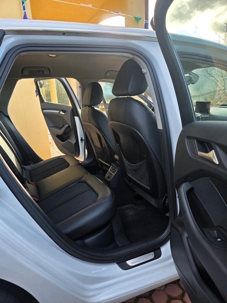 Audi A3 SPB 1.6 TDI clean diesel Ambition
