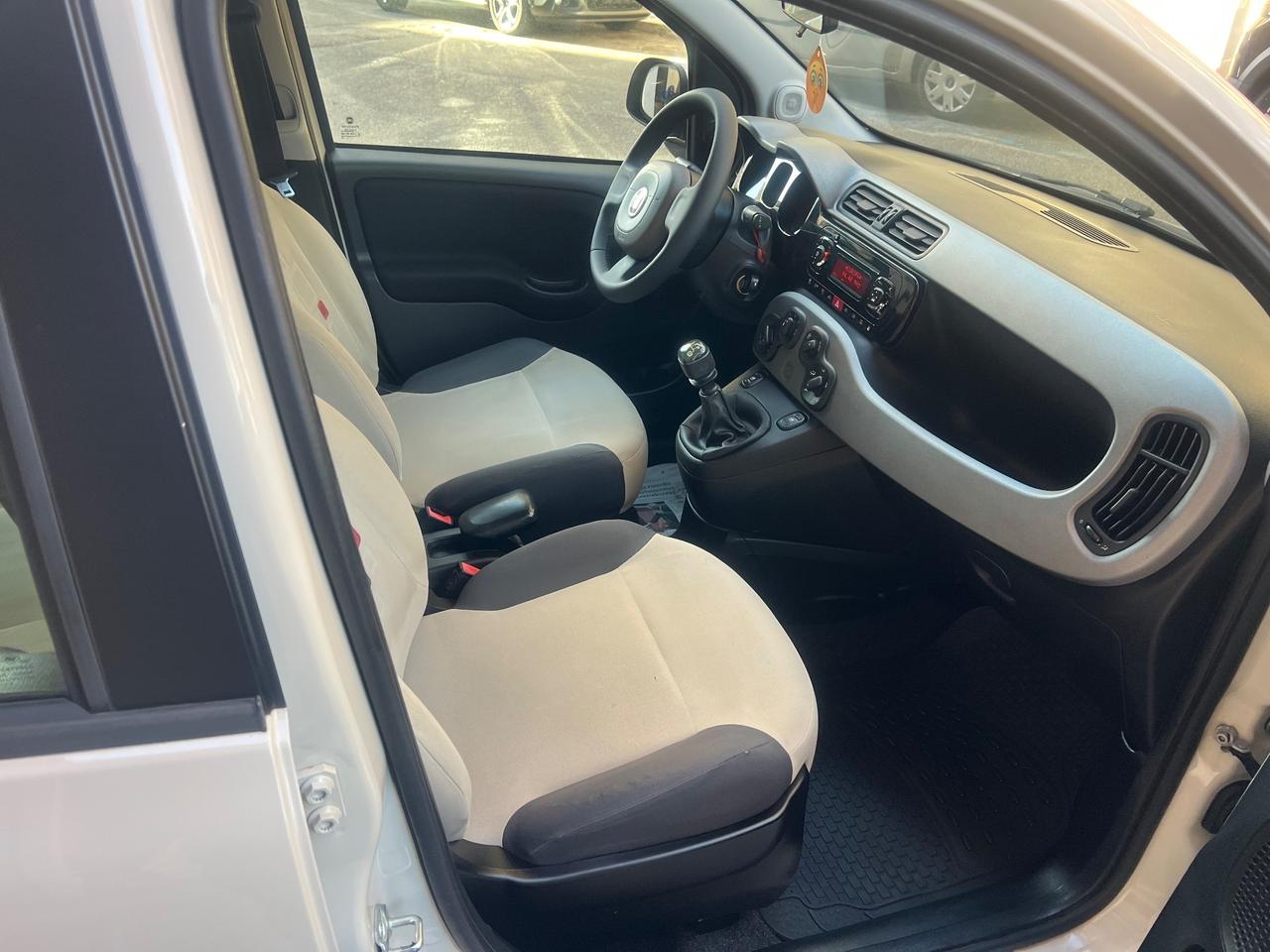 Fiat Panda 0.9 TwinAir Turbo Natural Power Lounge