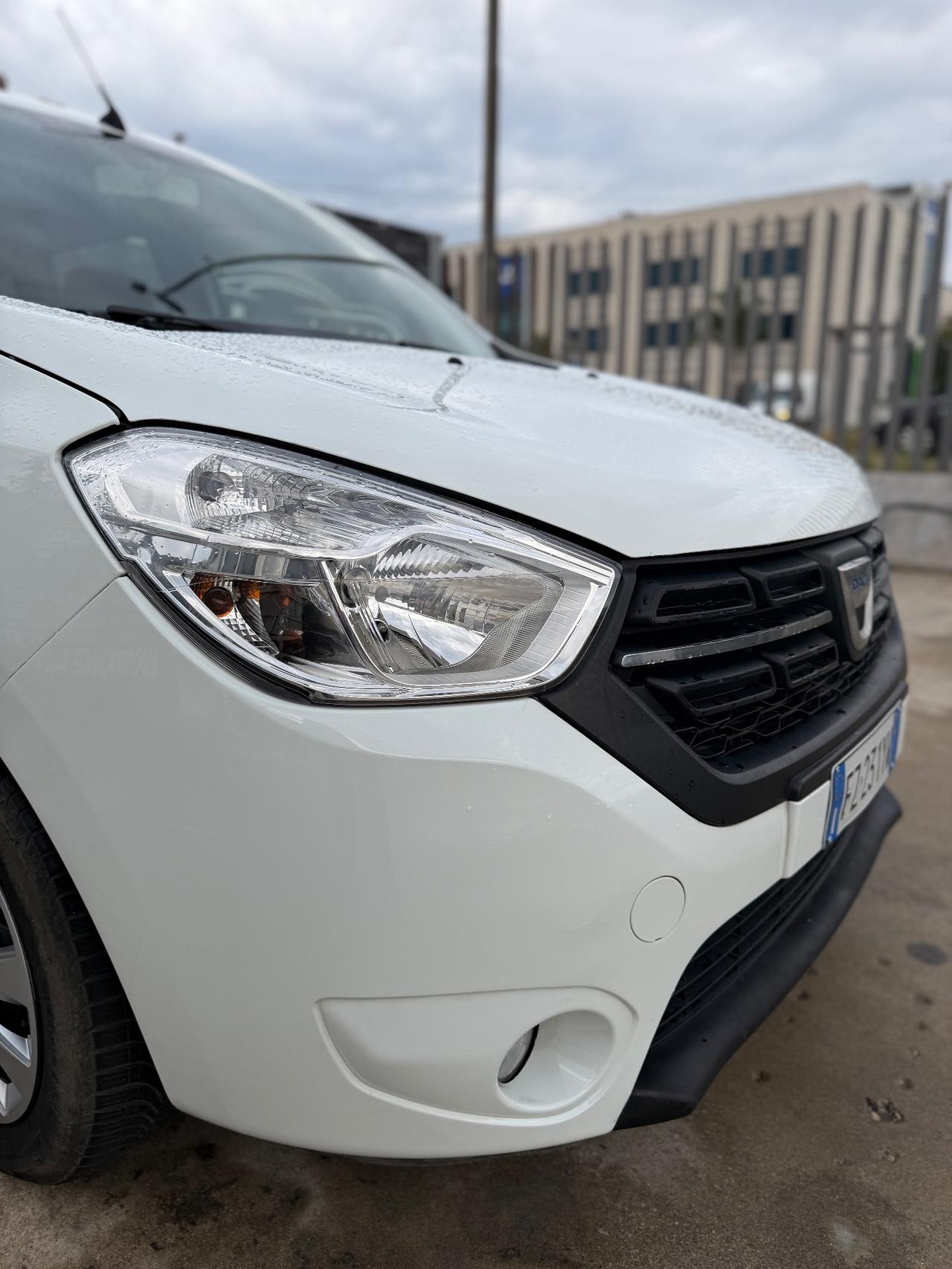 DACIA LODGY (anno 2022)