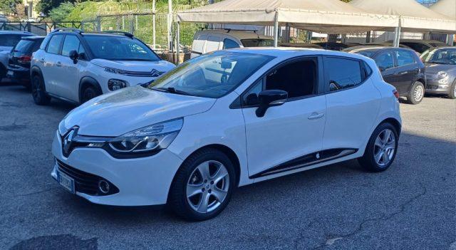 RENAULT Clio 1.2 16V 5 porte Live!