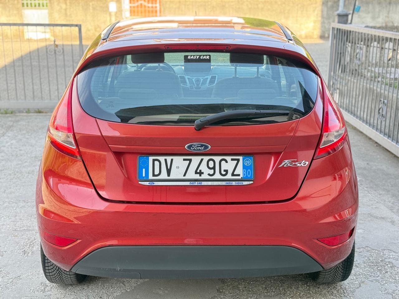 Ford Fiesta 1.2 BENZINA 5P. POCHI KM SOLO 88 MILA