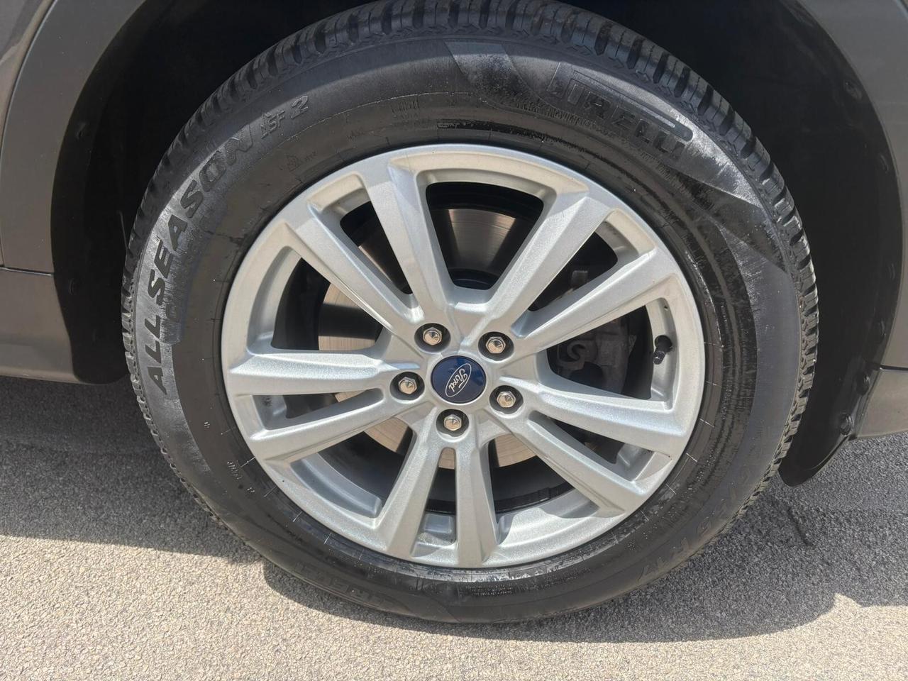 Ford Kuga 2.0 TDCI 120 CV S&S 2WD ST-Line ANNO 2019