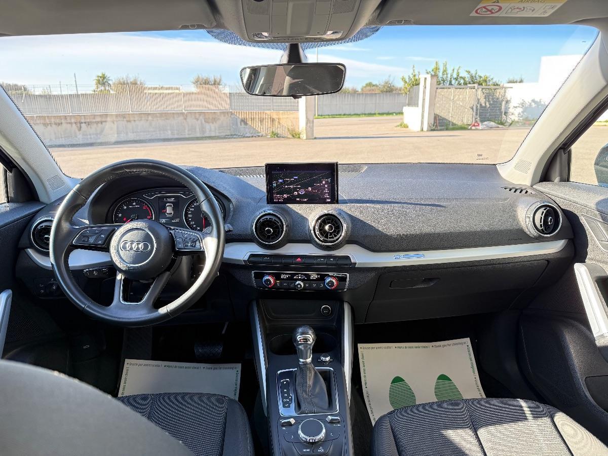 AUDI - Q2 - 30 TDI S tronic Business