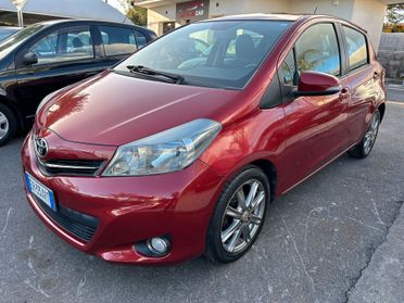 Toyota Yaris 1.3 5 porte Lounge