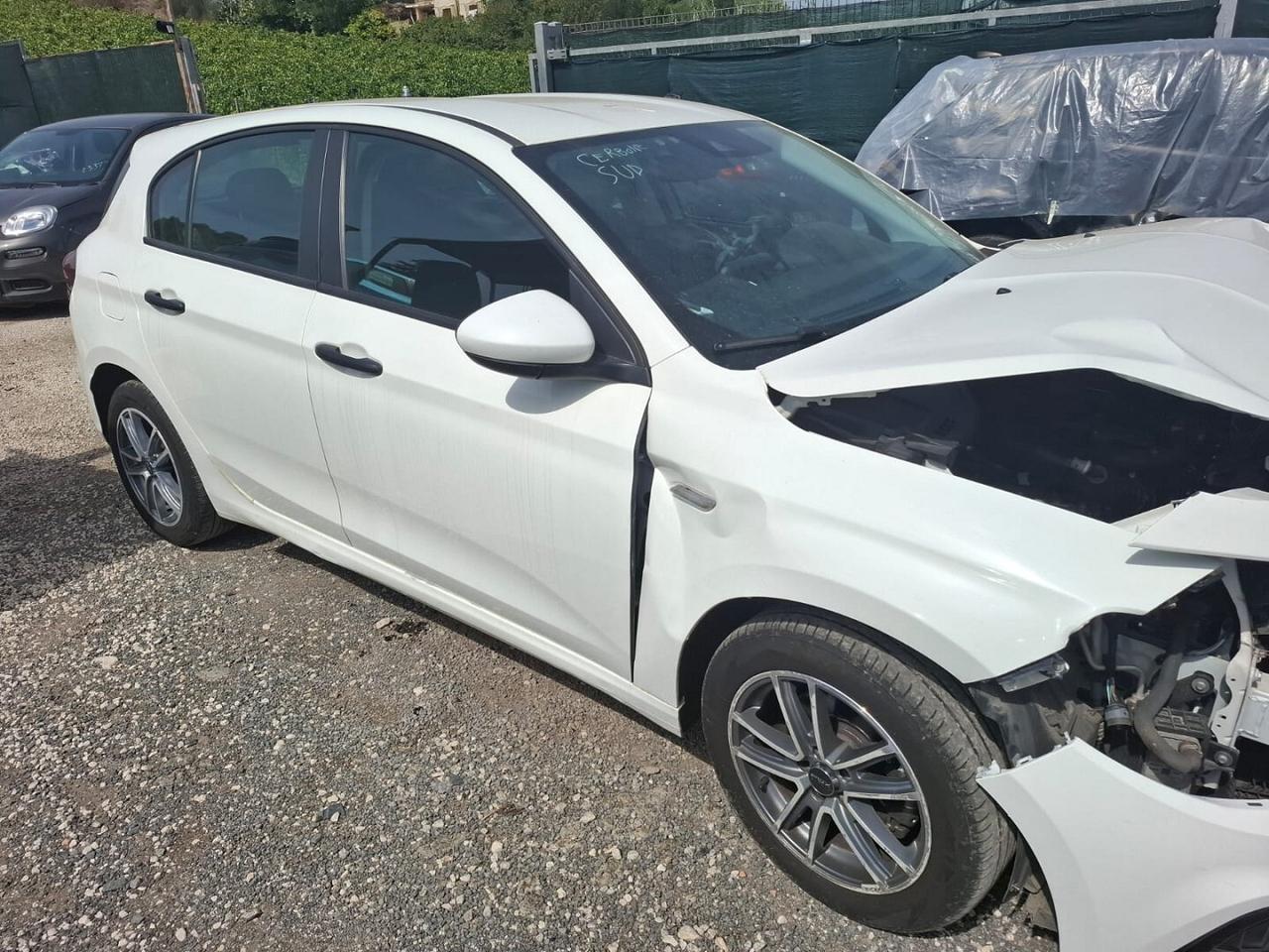 FIAT TIPO 2022 1.0 BENZINA INCIDENTATA MARCIANTE
