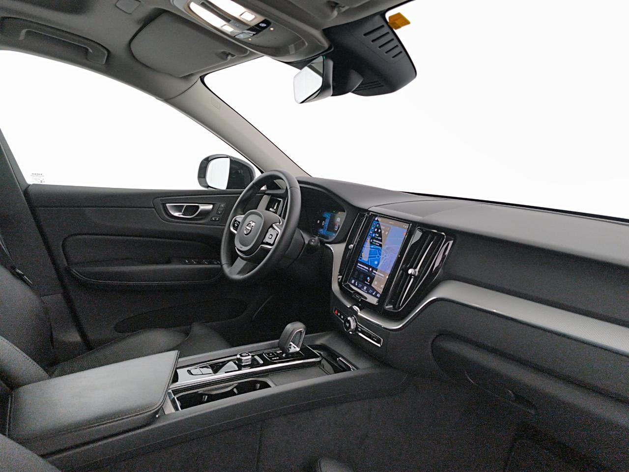 VOLVO XC60 N1 2.0 B4 d Plus Dark