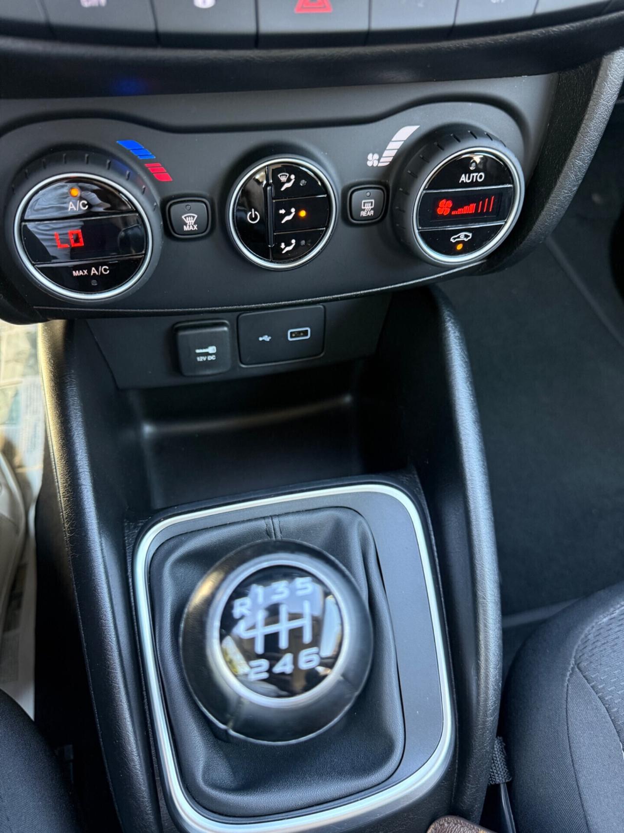 Fiat Tipo 1.6 Mjt S&S SW Lounge 09/2019 uni proprietario