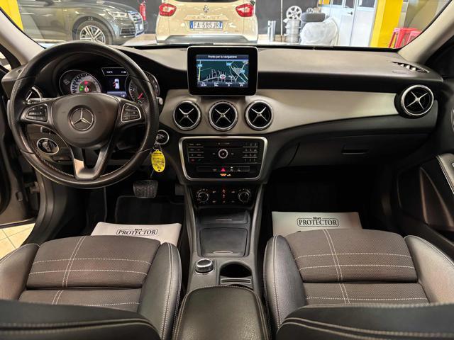 MERCEDES-BENZ GLA 180 d Automatic Sport ** KM CERTIF. MERCEDES **