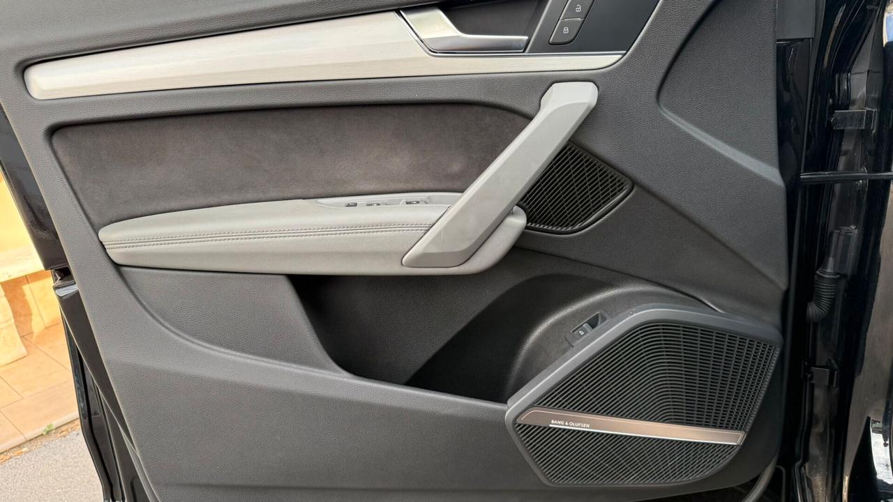 AUDI SQ5 SPORT ATTITUDE 2021 N1 AUTOCARRO