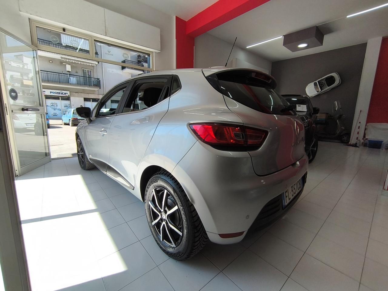 Renault Clio dCi 8V 75CV Start&Stop 5 porte Energy Zen