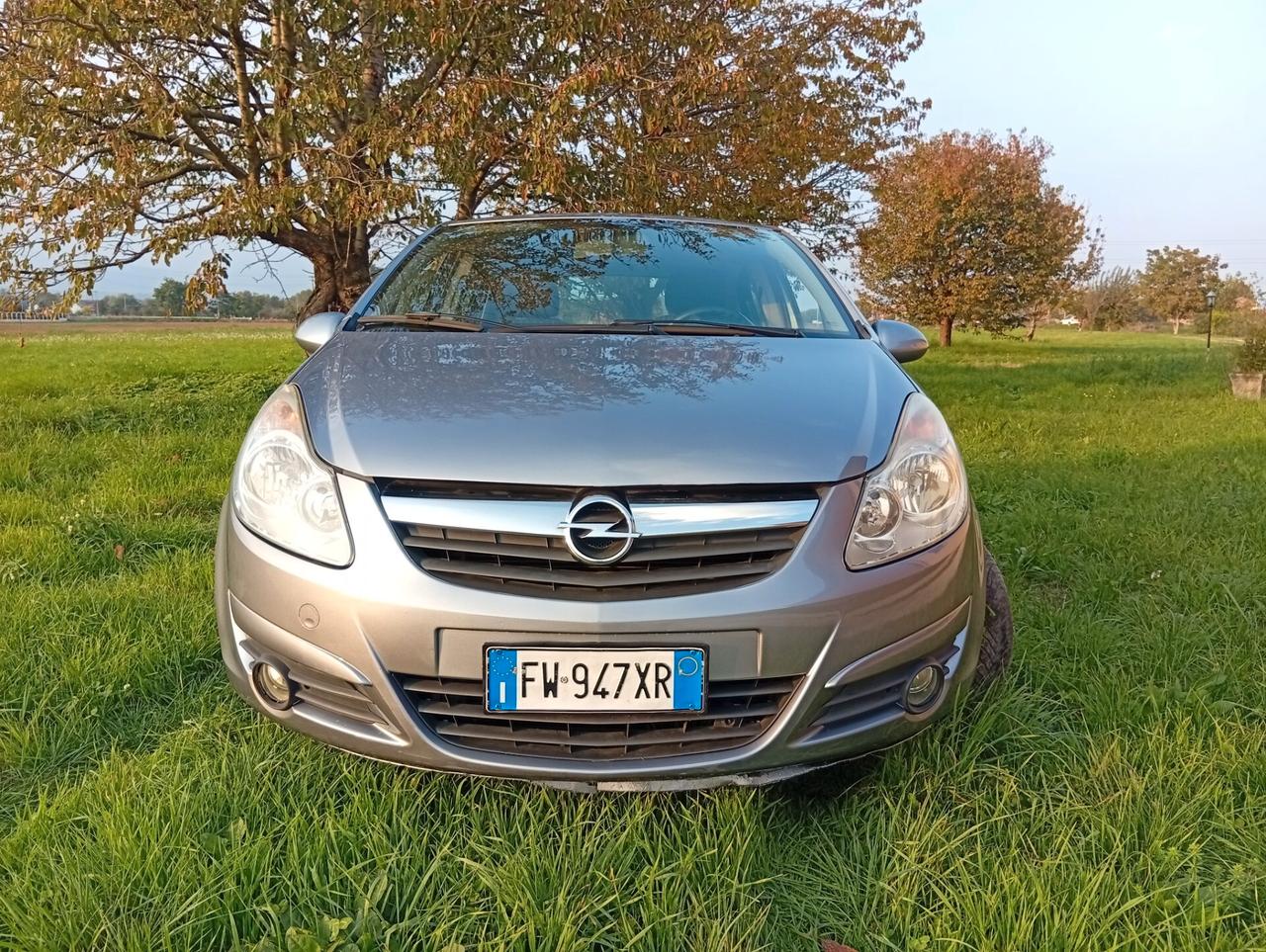 Opel Corsa 1.2 5 porte 130.000km