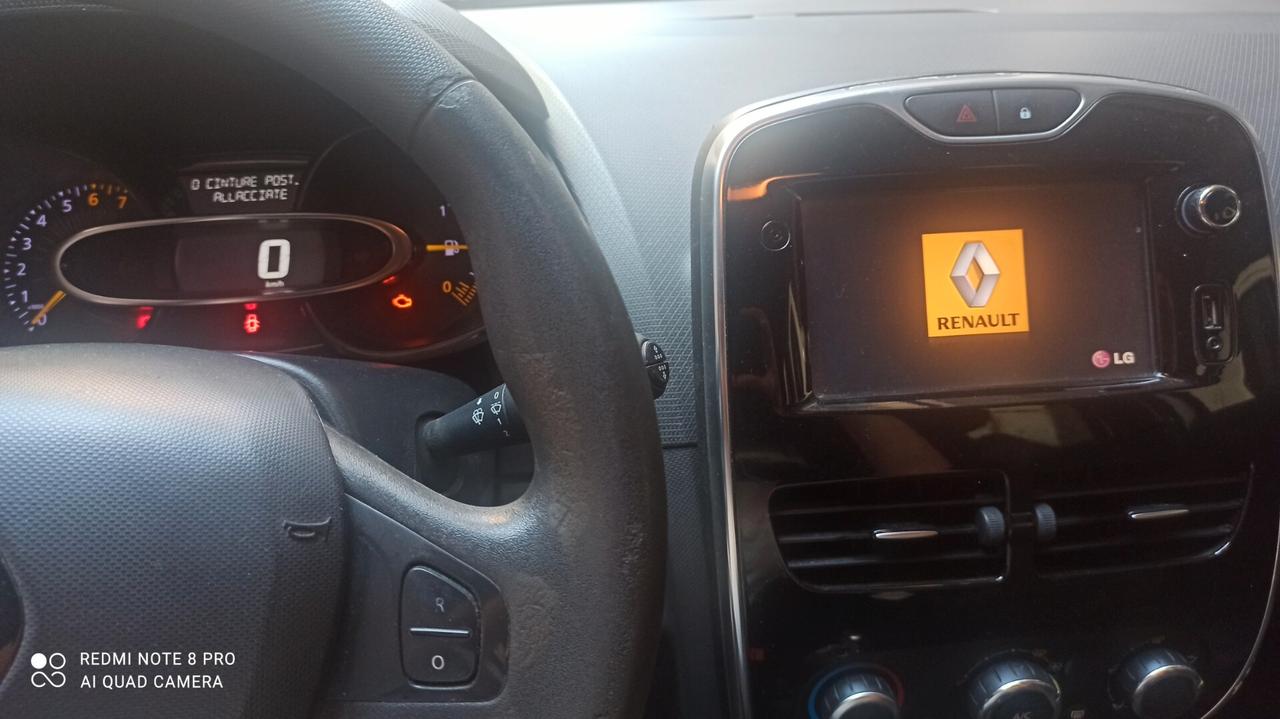 Renault Clio 1.2 75CV GPL 5 porte Costume National