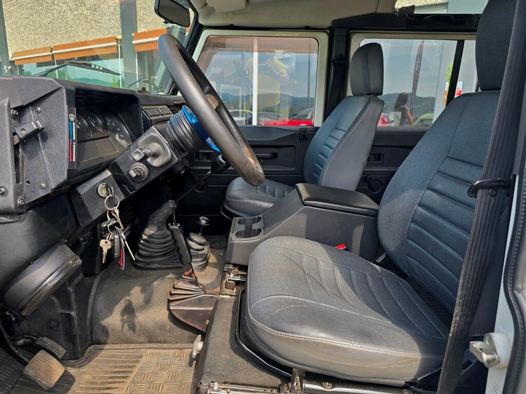 Land Rover Defender 110 TD5 SW "E" OMOLOGATO