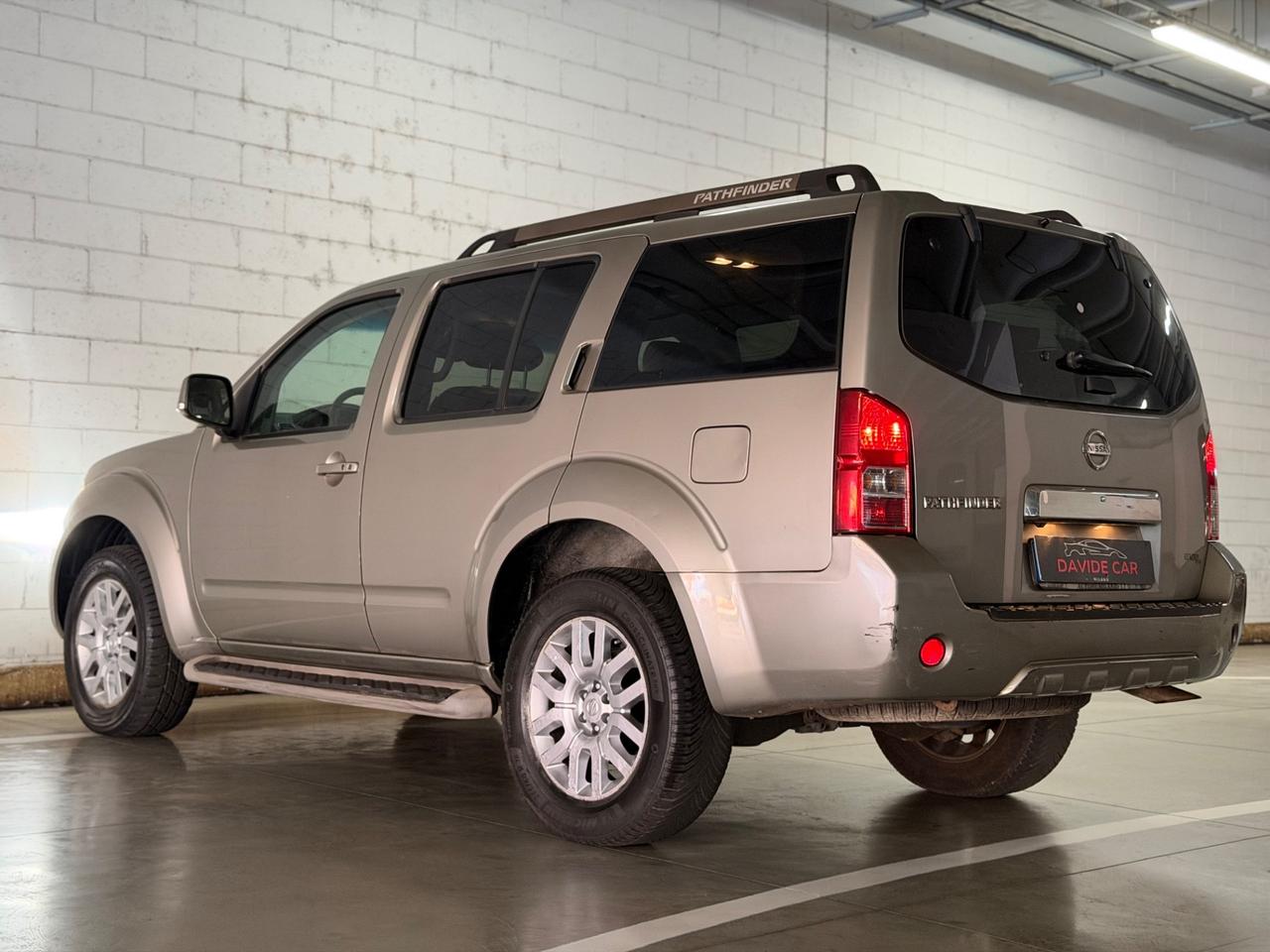 Nissan Pathfinder 2.5 dCi Sport