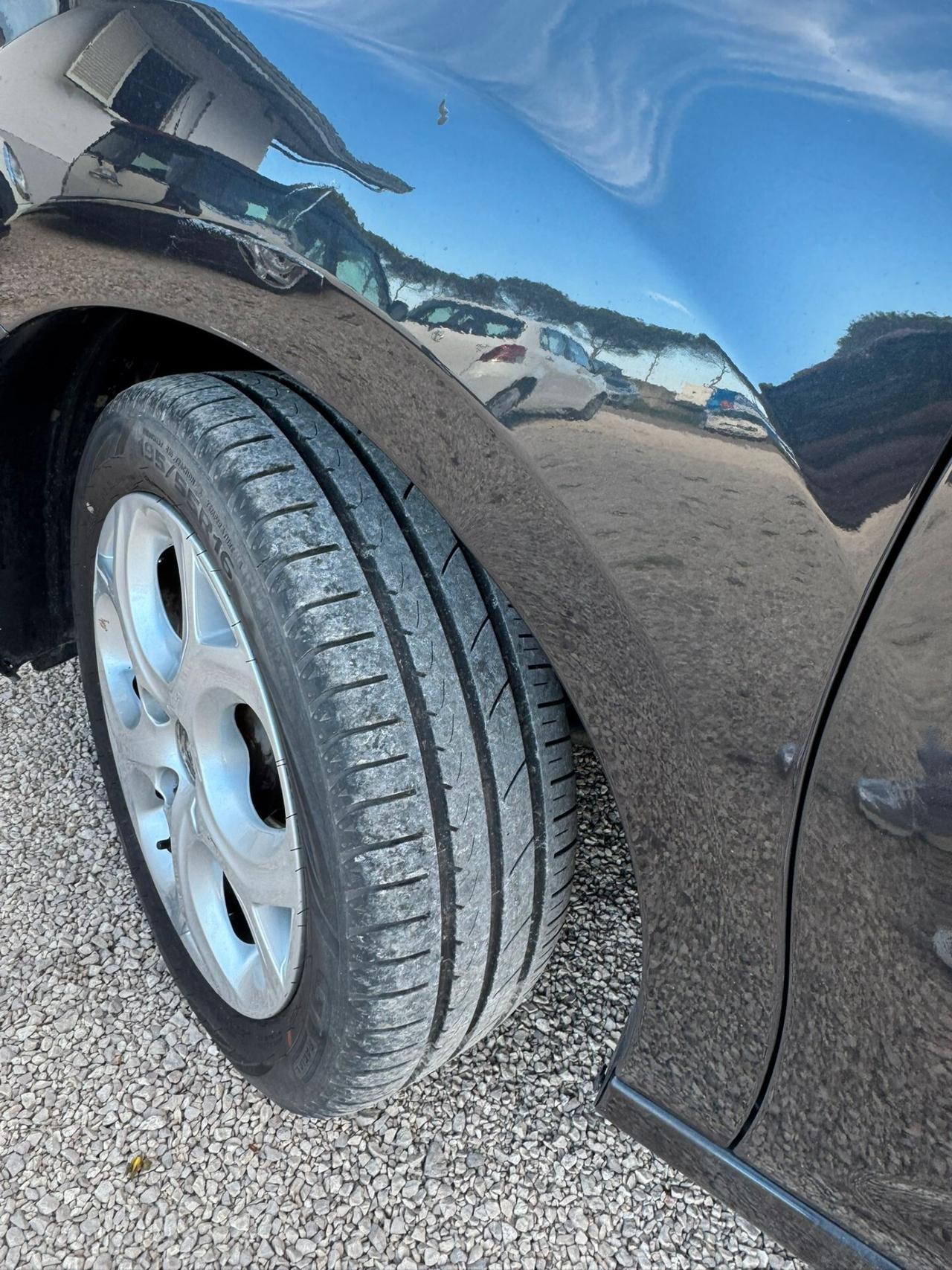 Citroen C3 1.4 Exclusive Style