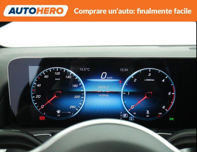 MERCEDES-BENZ GLB 180 d Automatic Sport