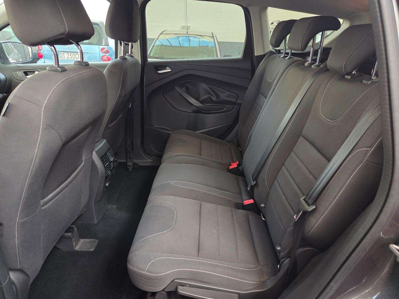 Ford Kuga 2.0 TDCI 115 CV 2WD Business