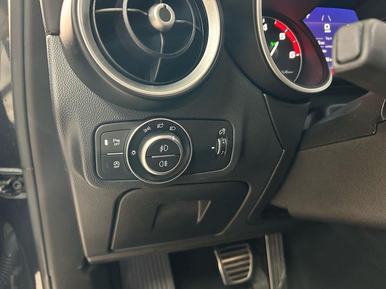 Alfa Romeo Stelvio 2.2 Turbodiesel 210 CV AT8 Q4 Veloce