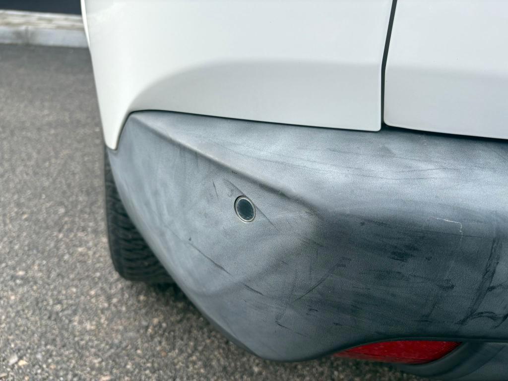 Peugeot 2008 1.6 bluehdi 100 CV Allure EURO 6