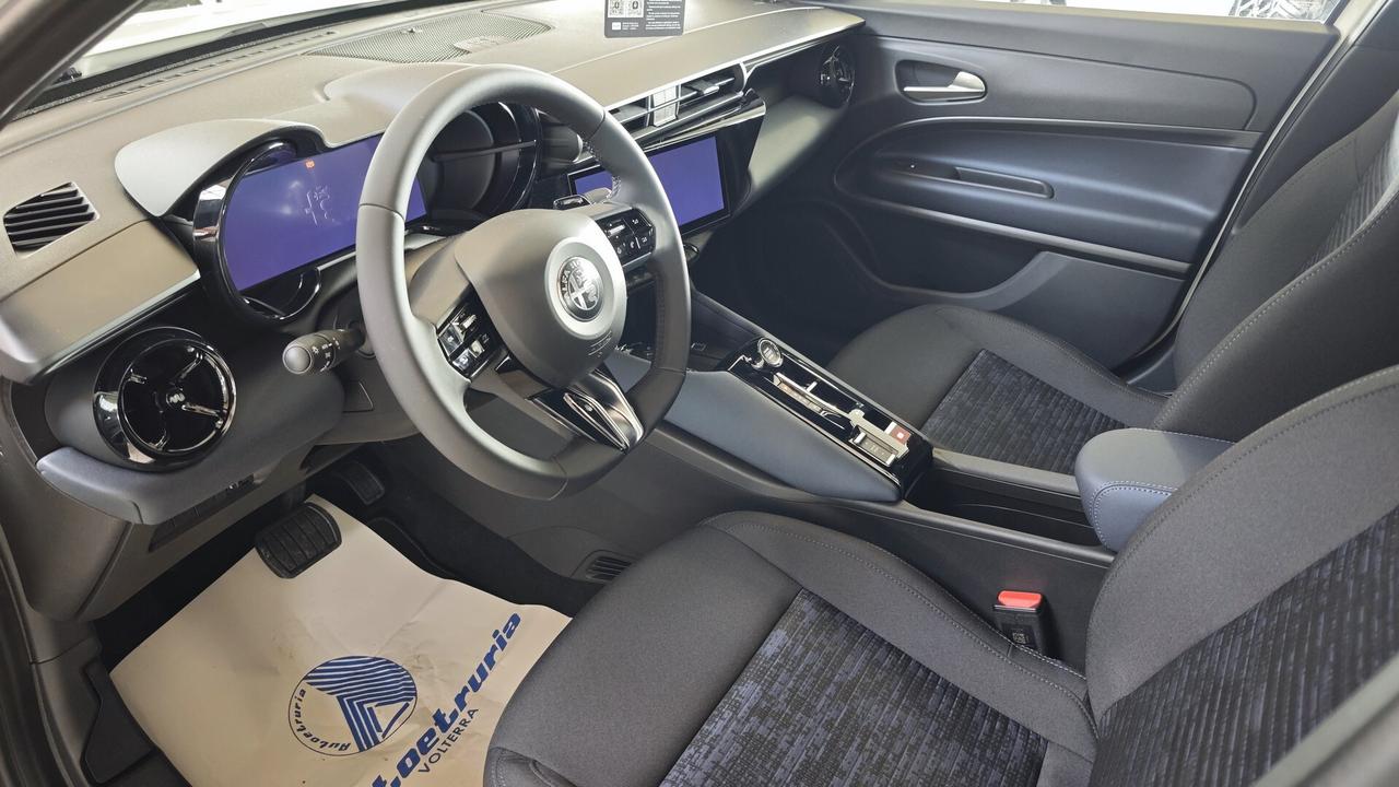 Alfa Romeo Junior 1.2 145 CV Hybrid eDCT6