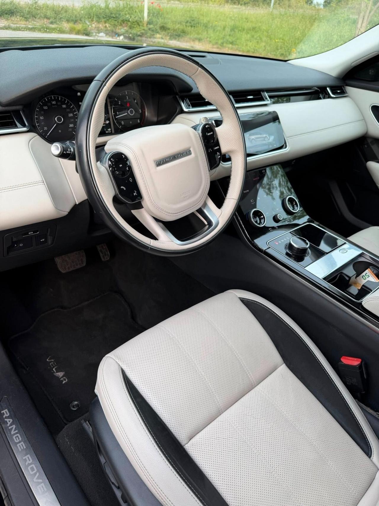 Land Rover Range Velar 2.0D I4 180 CV R-Dynamic HSE