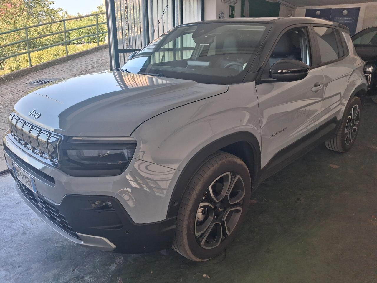 Jeep Avenger 1.2 Turbo 110 CV MHEV Summit