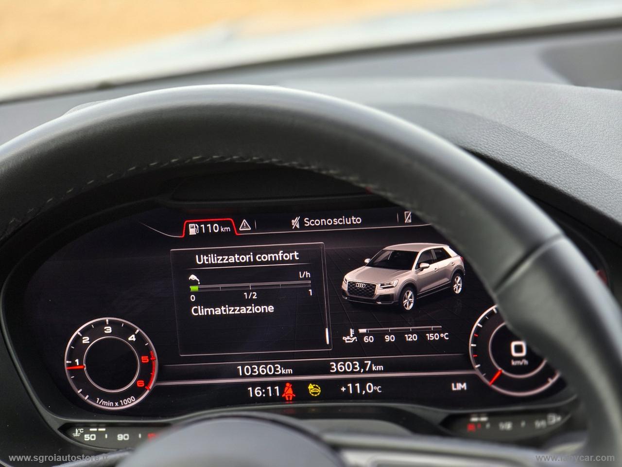 AUDI Q2 30 TDI S line Edition