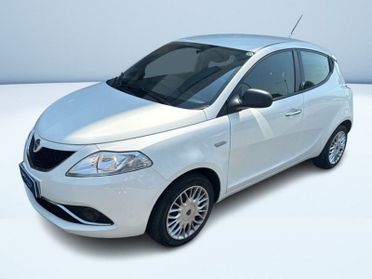 Lancia Ypsilon 1.2 SILVER 69CV