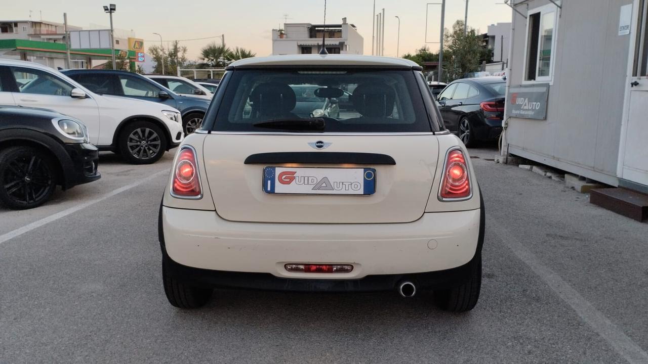 Mini 1.6 16V One D