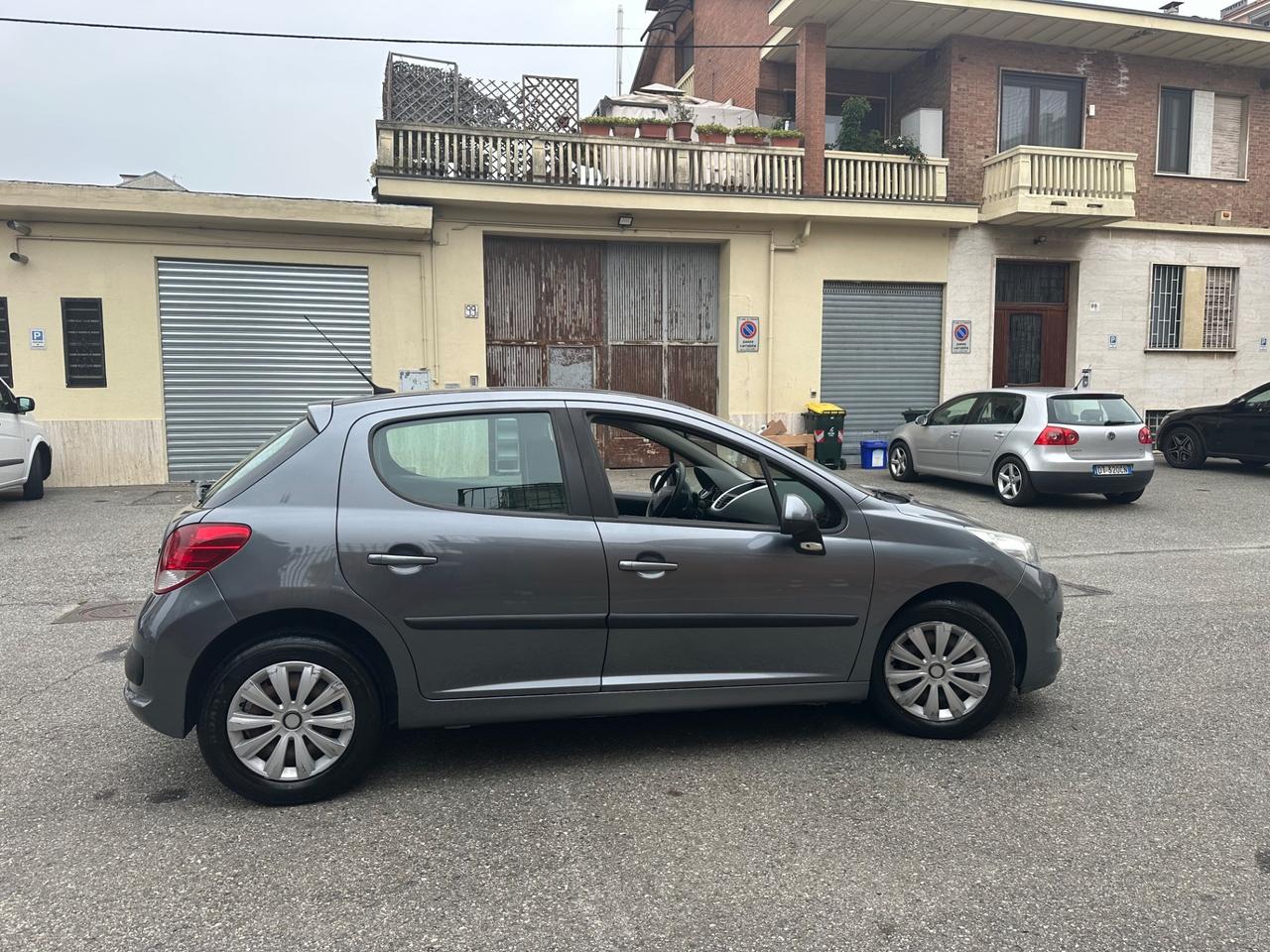 Peugeot 207 1.4 8V 75CV 5p. X Line ECO GPL