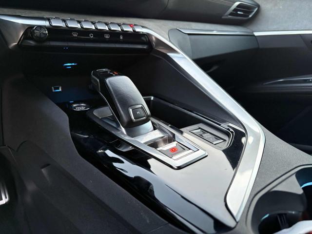 PEUGEOT 3008 BlueHDi 130 S&S EAT8 GT BLACK PACK