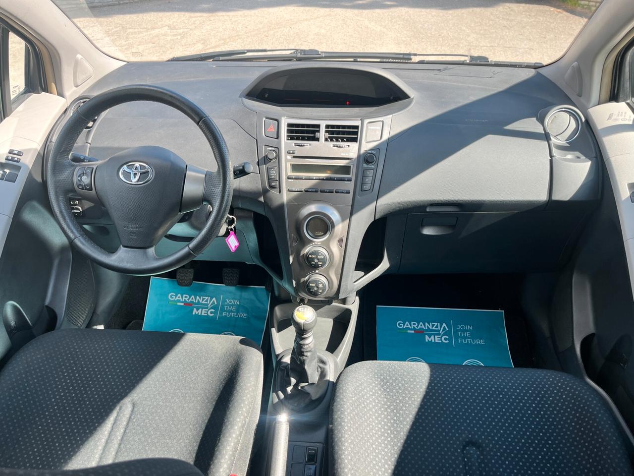 Toyota Yaris 1.3 5 porte Sol