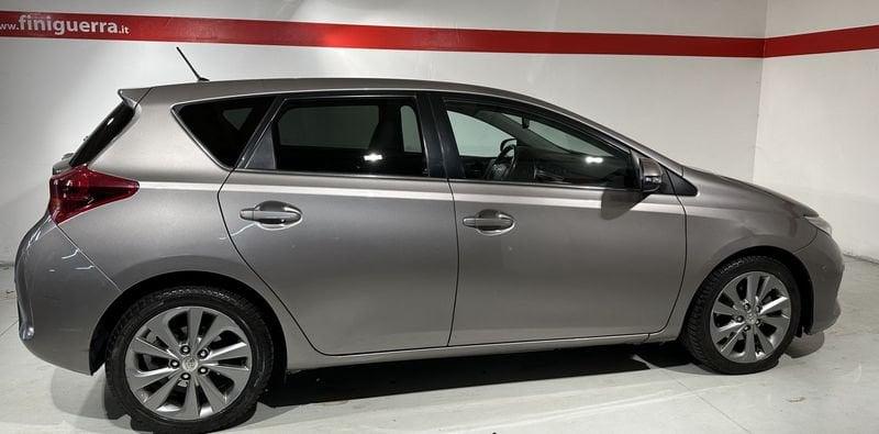 Toyota Auris Auris 1.8H Lounge