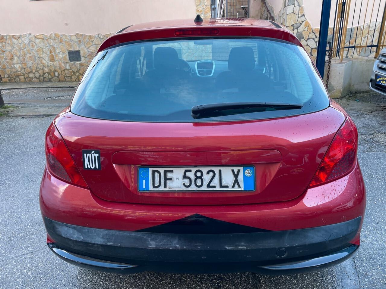 Peugeot 207 1.4 88CV 5p. XT GPL