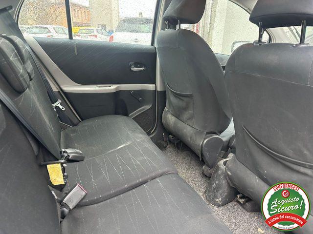 TOYOTA Yaris 1.3 5 porte