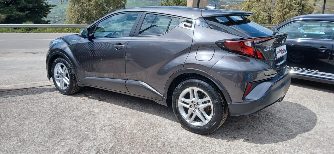 Toyota C-HR 1.8 Hybrid E-CVT Business - 2021