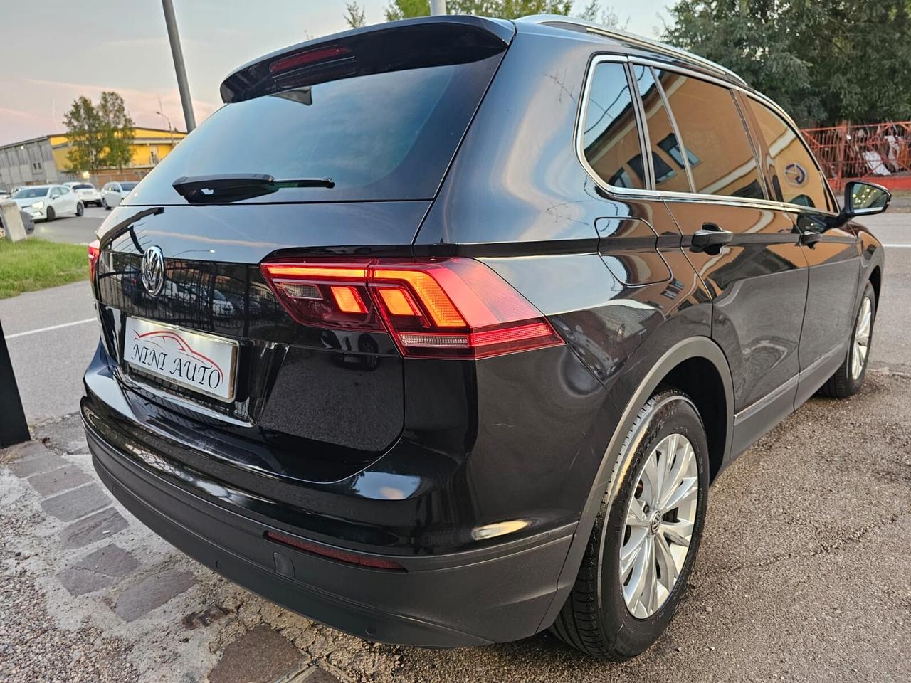 Volkswagen Tiguan 2.0 TDI 150cv DSG Style*Navi*Pdc*Euro6*
