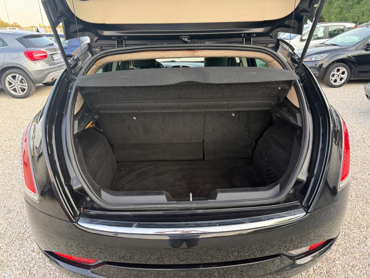 Lancia Delta 1.6 MJT DPF Gold